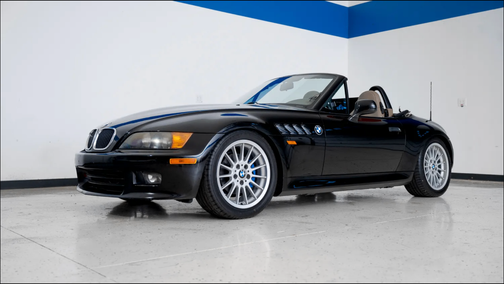 Black 1998 BMW Z3 2.8 Roadster