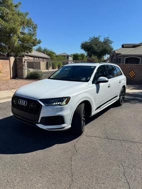 White 2022 Audi Q7 55 Prestige