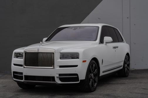 2022 Rolls-Royce Cullinan Base