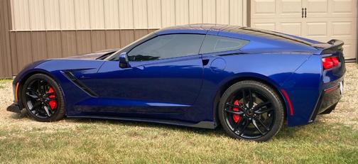 Blue 2016 Chevrolet Corvette Stingray w/2LT