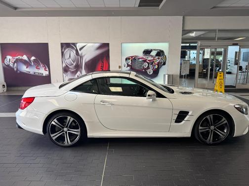 White 2017 Mercedes-Benz SL 450 Base