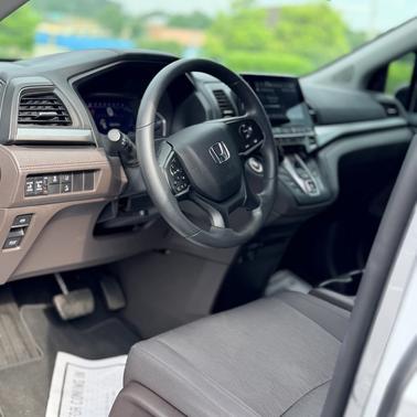 Gray 2019 Honda Odyssey EX
