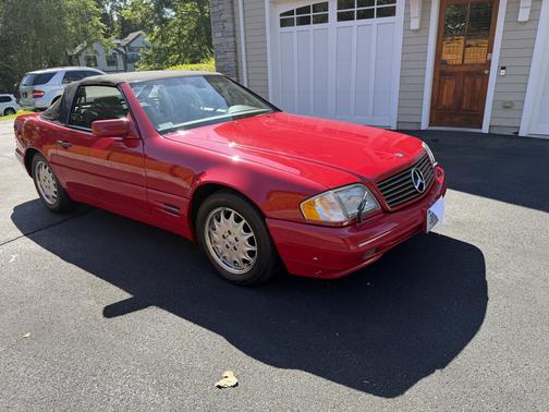 Red 1997 Mercedes-Benz SL-Class SL500 Roadster