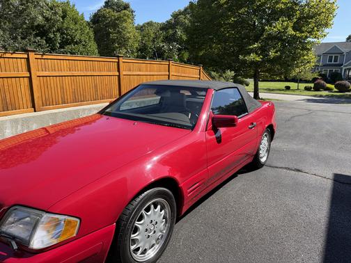 Red 1997 Mercedes-Benz SL-Class SL500 Roadster