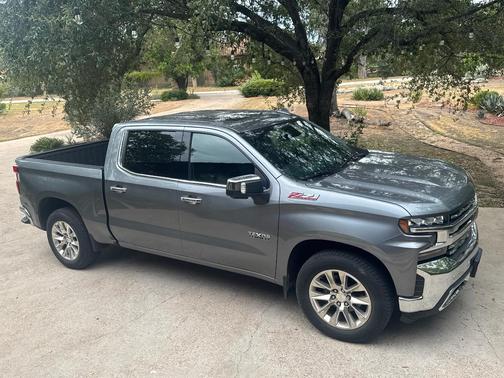 Gray 2019 Chevrolet Silverado 1500 LTZ