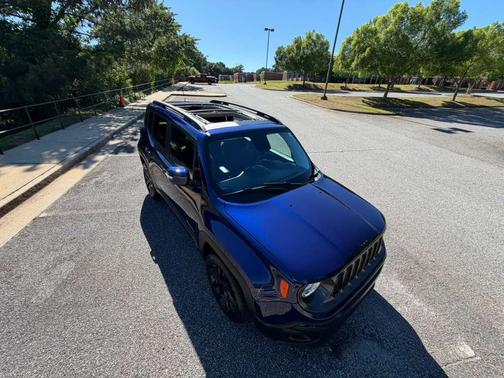 Blue 2017 Jeep Renegade Latitude