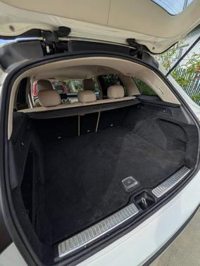 White 2018 Mercedes-Benz GLC 300 Base