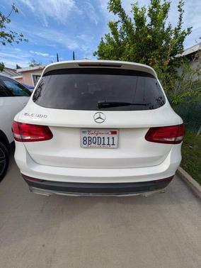 White 2018 Mercedes-Benz GLC 300 Base