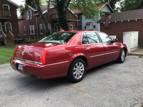 2009 Cadillac DTS 1SB