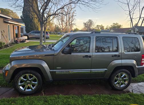 2012 Jeep Liberty Sport