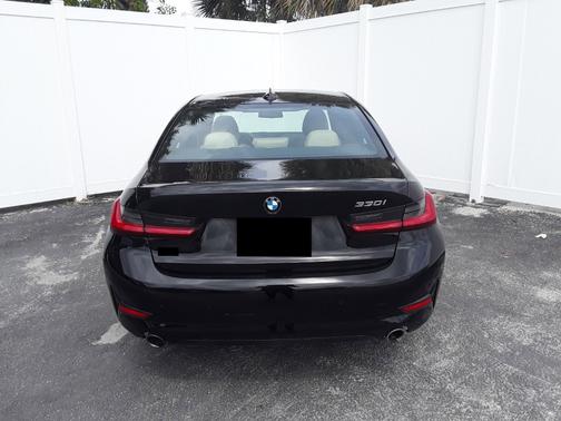 2020 BMW 330 i