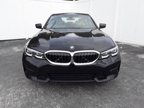2020 BMW 330 i