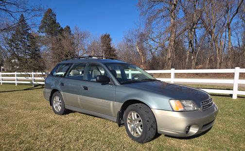 2000 Subaru Outback Base