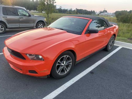 2012 Ford Mustang V6