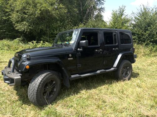 2016 Jeep Wrangler Unlimited Sahara