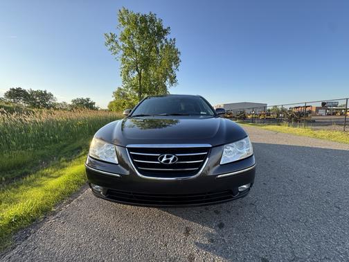 2009 Hyundai SONATA Limited