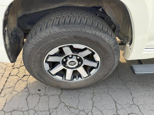 White 2012 Toyota 4Runner SR5