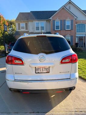 White 2017 Buick Enclave Leather