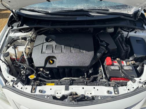 2011 Toyota Corolla LE