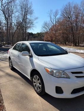 2011 Toyota Corolla LE