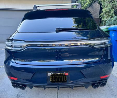 2021 Porsche Macan Macan GTS