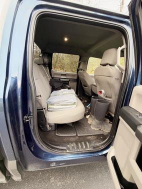 Blue 2018 Ford F-150 XLT