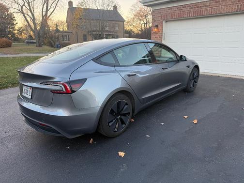 2025 Tesla Model 3 Long Range RWD