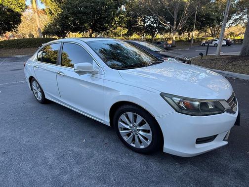 White 2015 Honda Accord EX-L