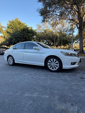 White 2015 Honda Accord EX-L