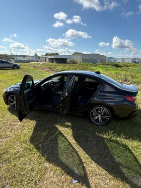 Black 2020 BMW 330 i