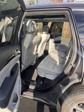 2017 Jeep Grand Cherokee Summit