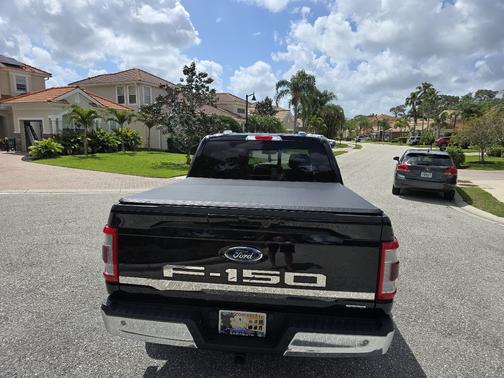 Black 2021 Ford F-150 Lariat