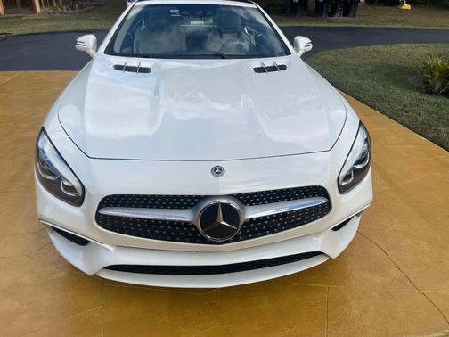 2020 Mercedes-Benz SL 550 Base