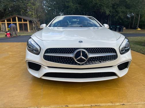2020 Mercedes-Benz SL 550 Base