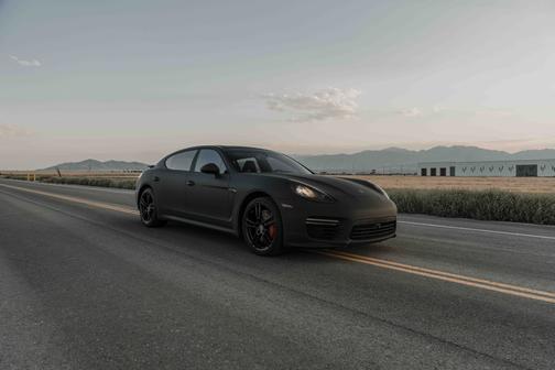 2014 Porsche Panamera Panamera Turbo Executive