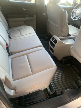 Silver 2017 Honda Ridgeline RTL