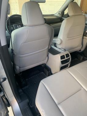 Silver 2017 Honda Ridgeline RTL