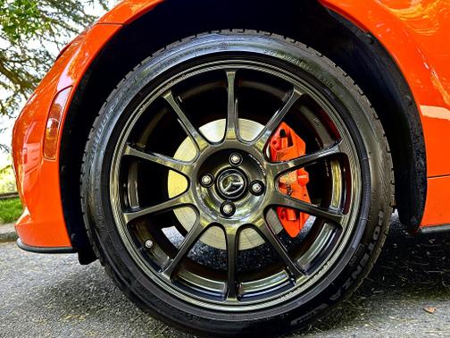 2019 Mazda MX-5 Miata RF 30th Anniversary