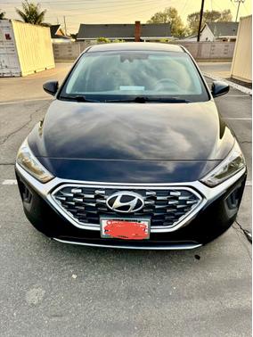 2020 Hyundai IONIQ Hybrid Blue