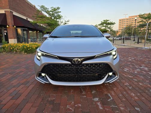 2025 Toyota Corolla Hatchback XSE
