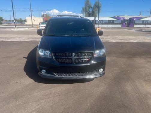 Black 2018 Dodge Grand Caravan GT