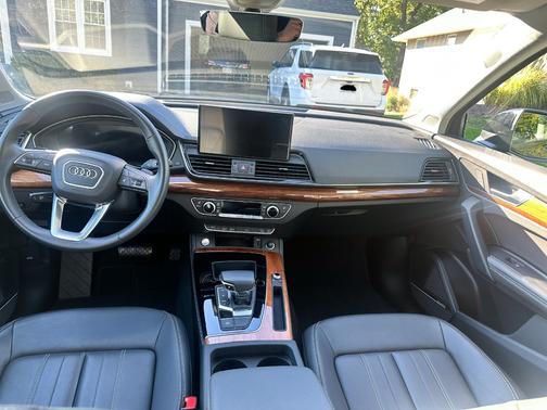 2023 Audi Q5 45 S line Premium Plus