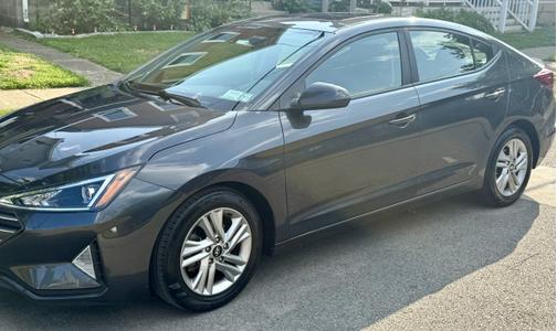 2020 Hyundai ELANTRA Value Edition