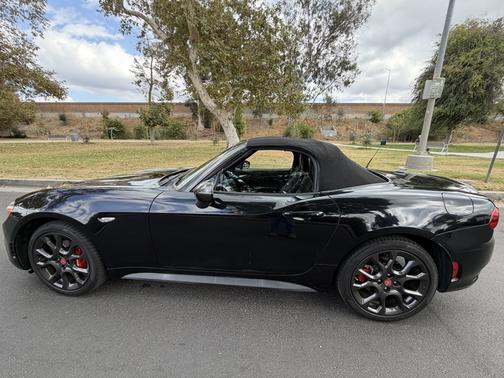 2017 FIAT 124 Spider Abarth