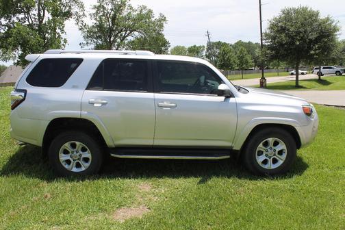 Silver 2015 Toyota 4Runner SR5