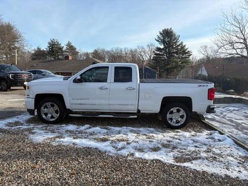 2017 Chevrolet Silverado 1500 2LZ