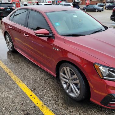 2018 Volkswagen Passat 2.0T R-Line