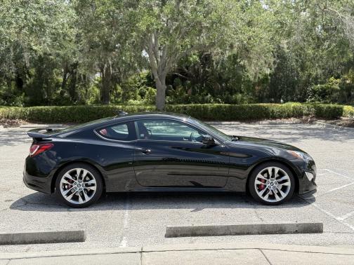 2013 Hyundai Genesis Coupe 3.8 R-Spec