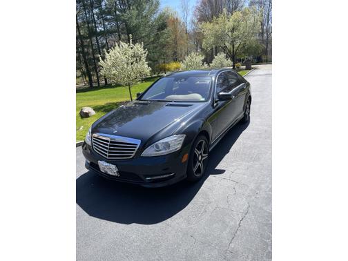 2011 Mercedes-Benz S-Class S 550 4MATIC