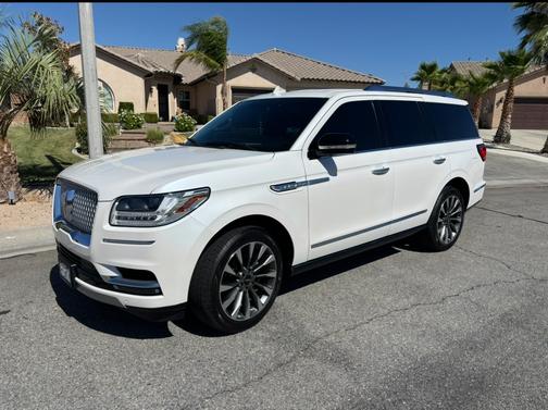 2019 Lincoln Navigator Select